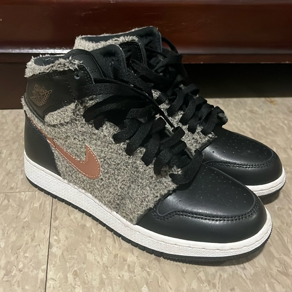 Nike Air Jordan 1 Retro High GG